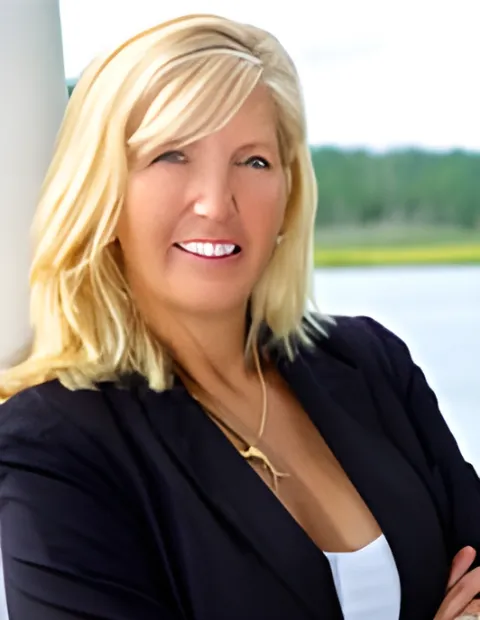 Agent Photo of Kim