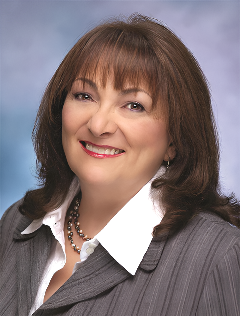 Agent Photo of Angela